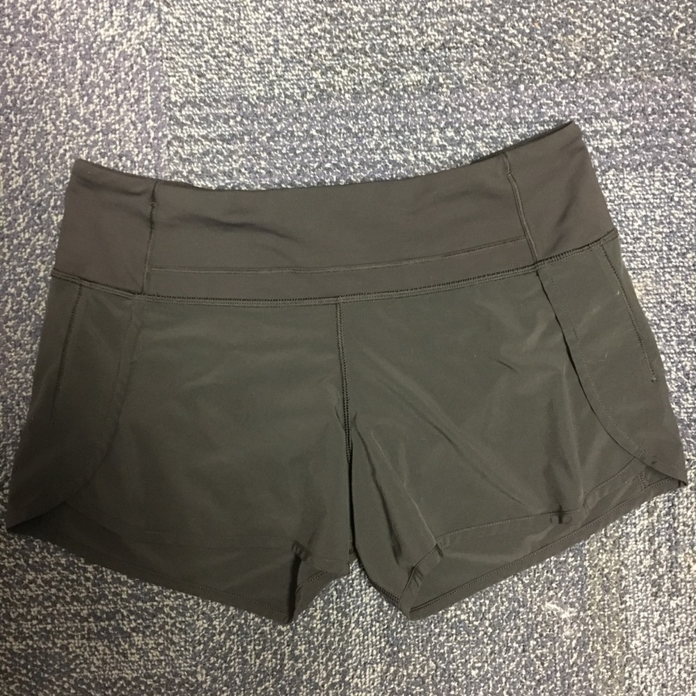 Lulu lemon speed up short